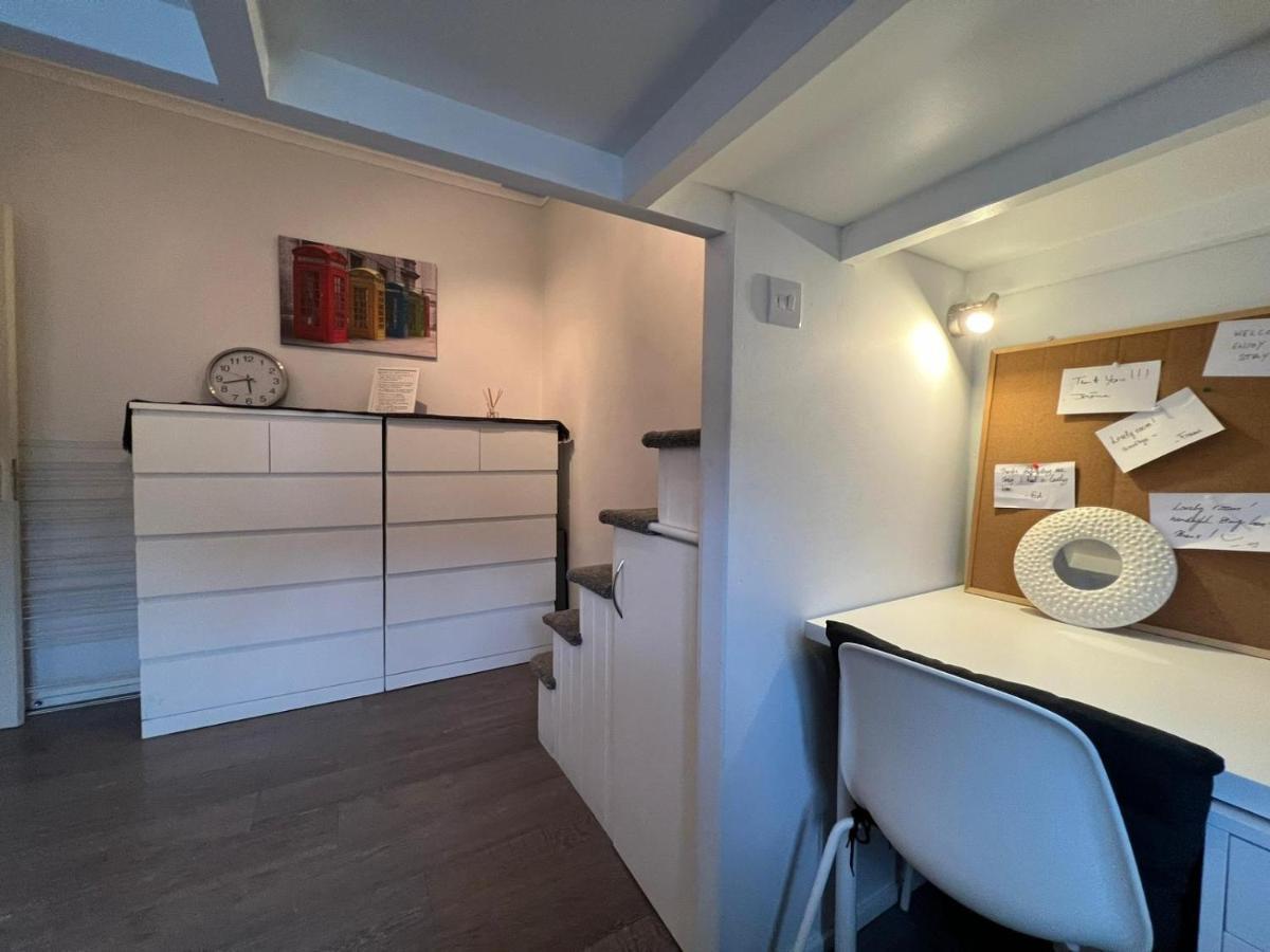 Holiday Properties Vauxhall Central Rooms London Bagian luar foto